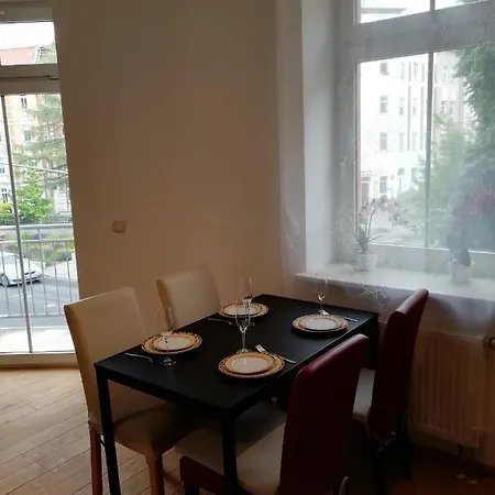 1-zimmer In Der Naehe Vom Petersberg Apartment