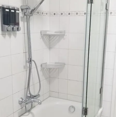 1-zimmer In Der Naehe Vom Petersberg Apartment *