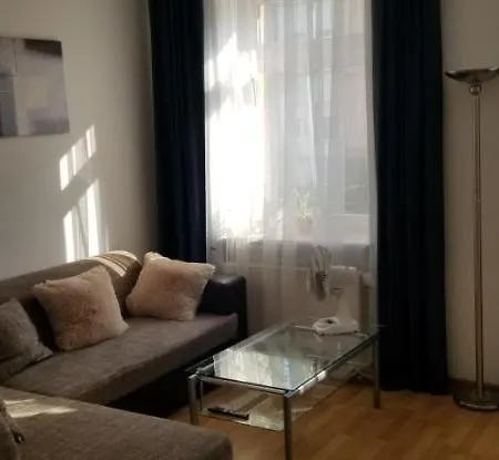 1-zimmer In Der Naehe Vom Petersberg Apartment *