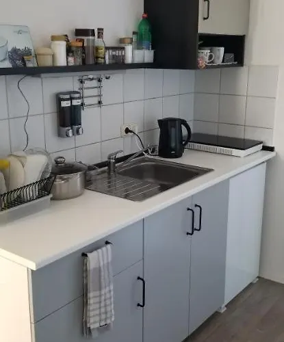 Lejlighed 1-zimmer In Der Naehe Vom Petersberg